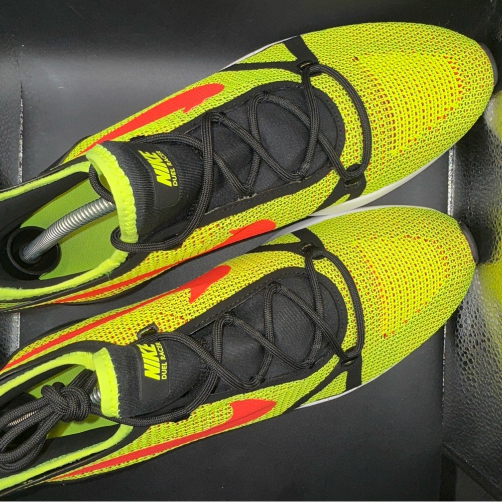 Size 13 - Nike Duel Racer Volt - 918228-700, Clean, No Box, Gently Worn, 8.5/10 - Picture 7 of 10